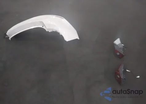 2025 Mazda Mazda3 2.5 S z USA, uszkodzony, nr VIN JM1BPAAM4S1767486